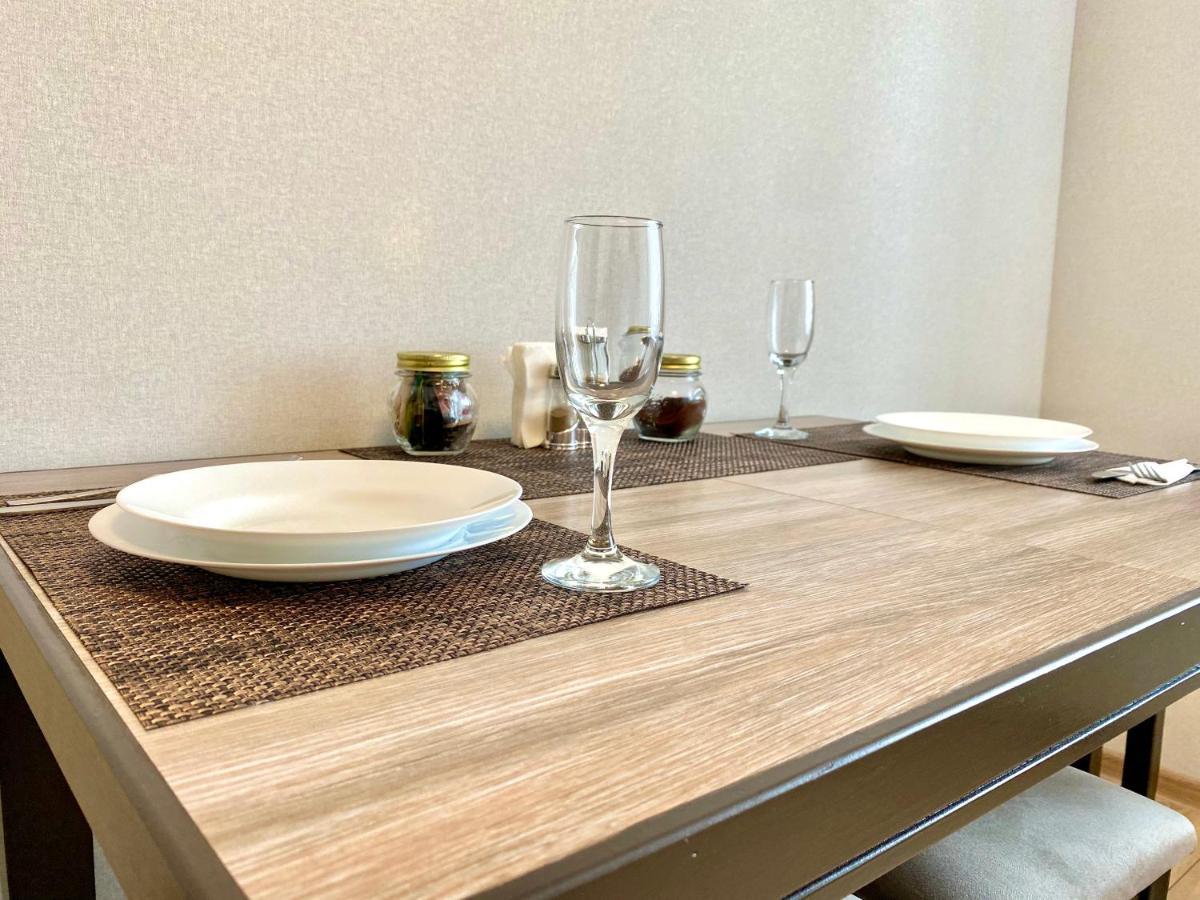 Apartpoltava Стильні 2-Кімн Апартаменти Біля Пд "Листопад" Закрита Парковка, Чек Прро Bagian luar foto